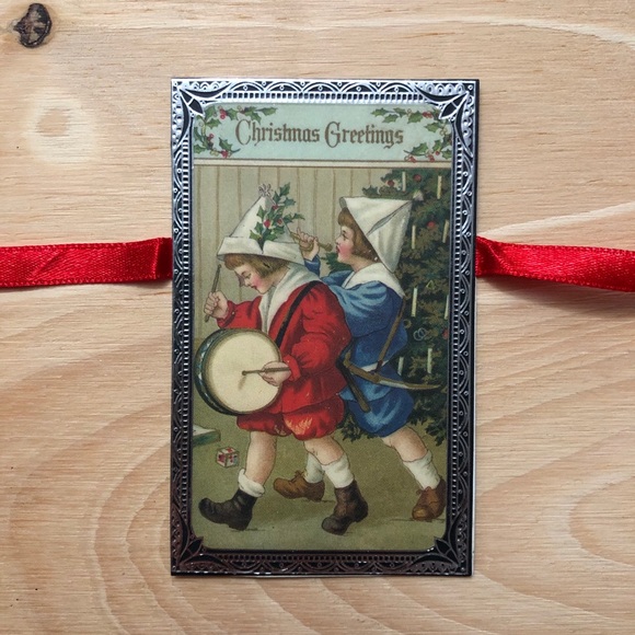 Vintage Christmas Garland - Picture 6 of 11